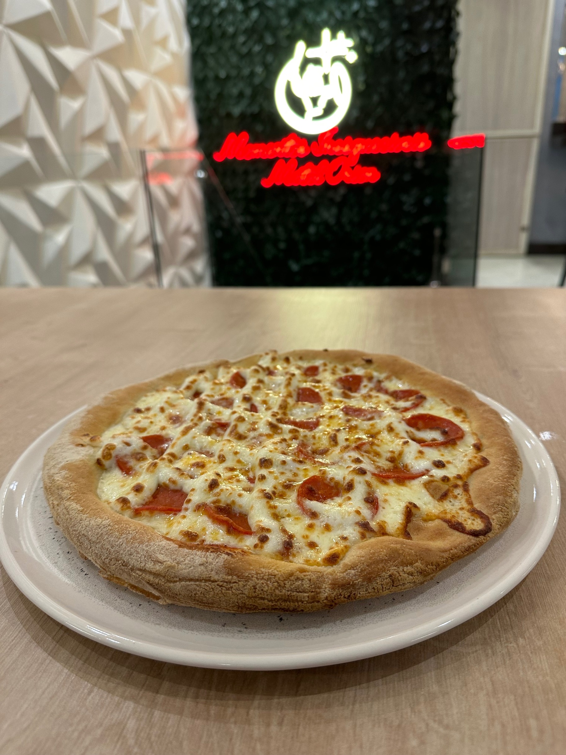 Pizza de lombinho com catupiry